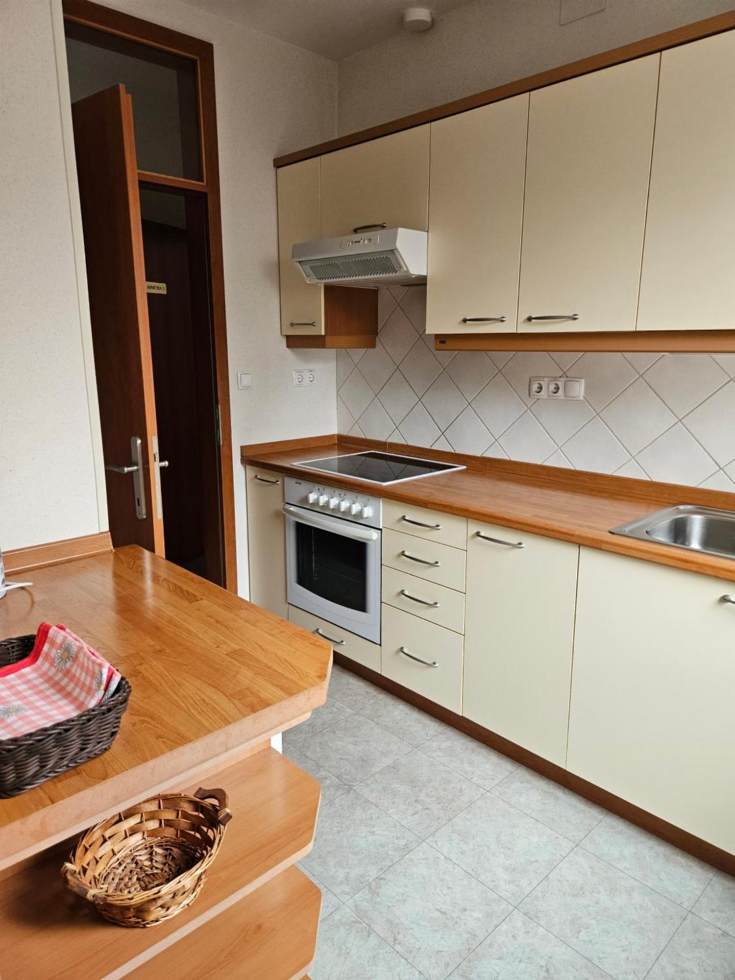 Dezman Apartments & Rooms Kranj Exteriér fotografie