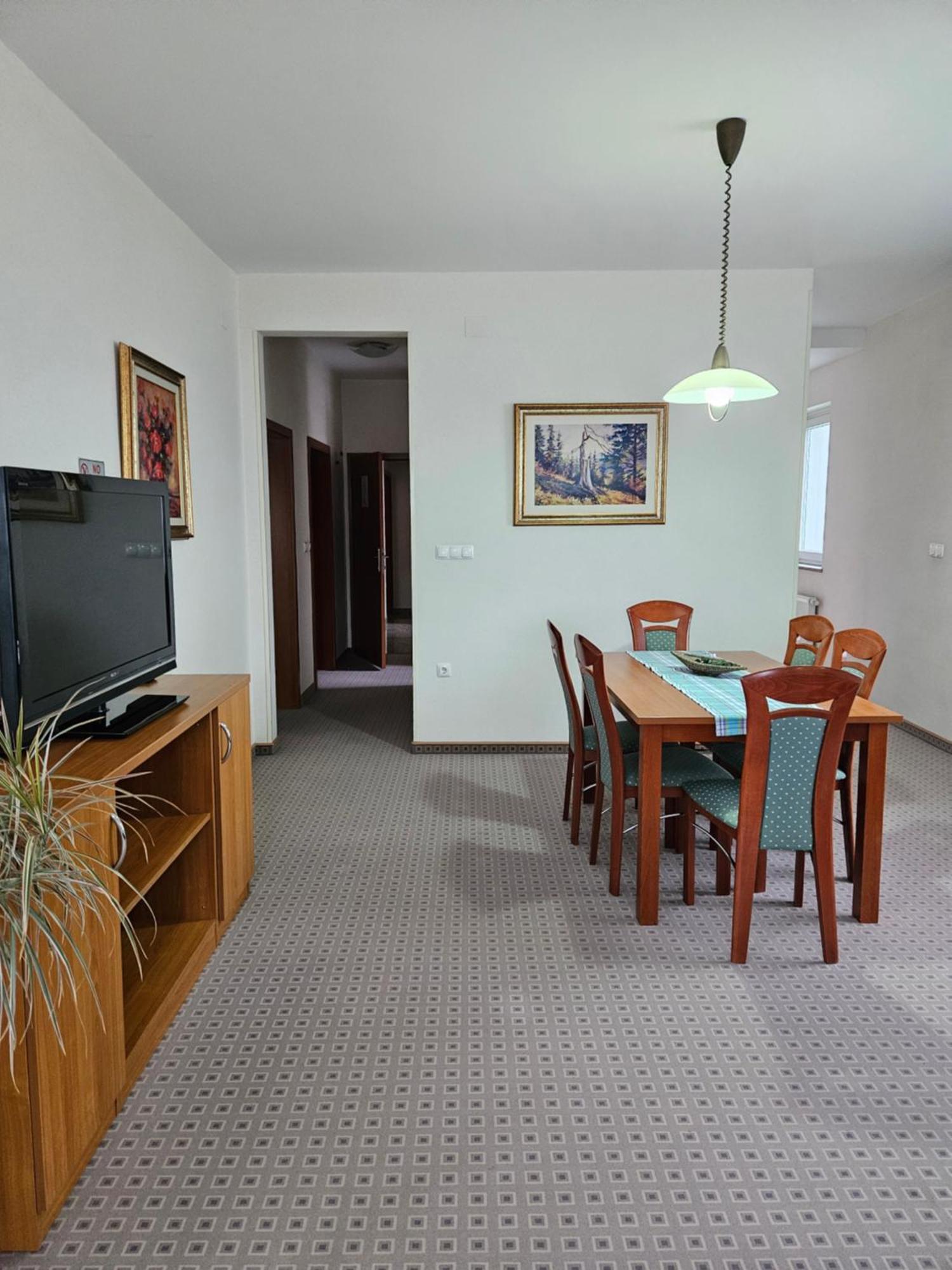 Dezman Apartments & Rooms Kranj Exteriér fotografie