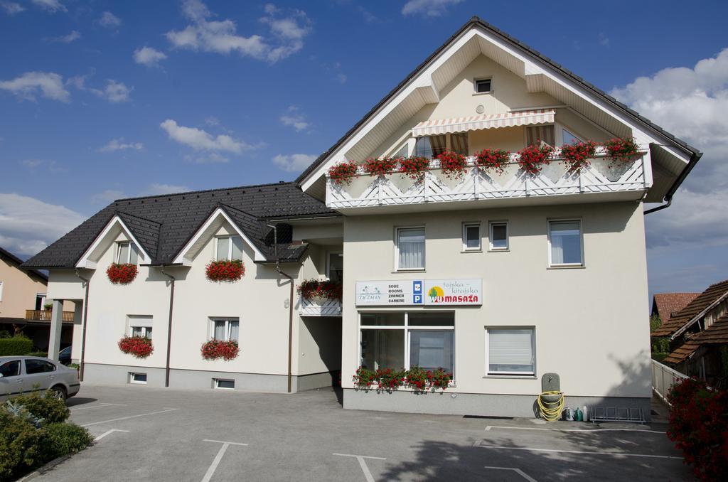 Dezman Apartments & Rooms Kranj Exteriér fotografie