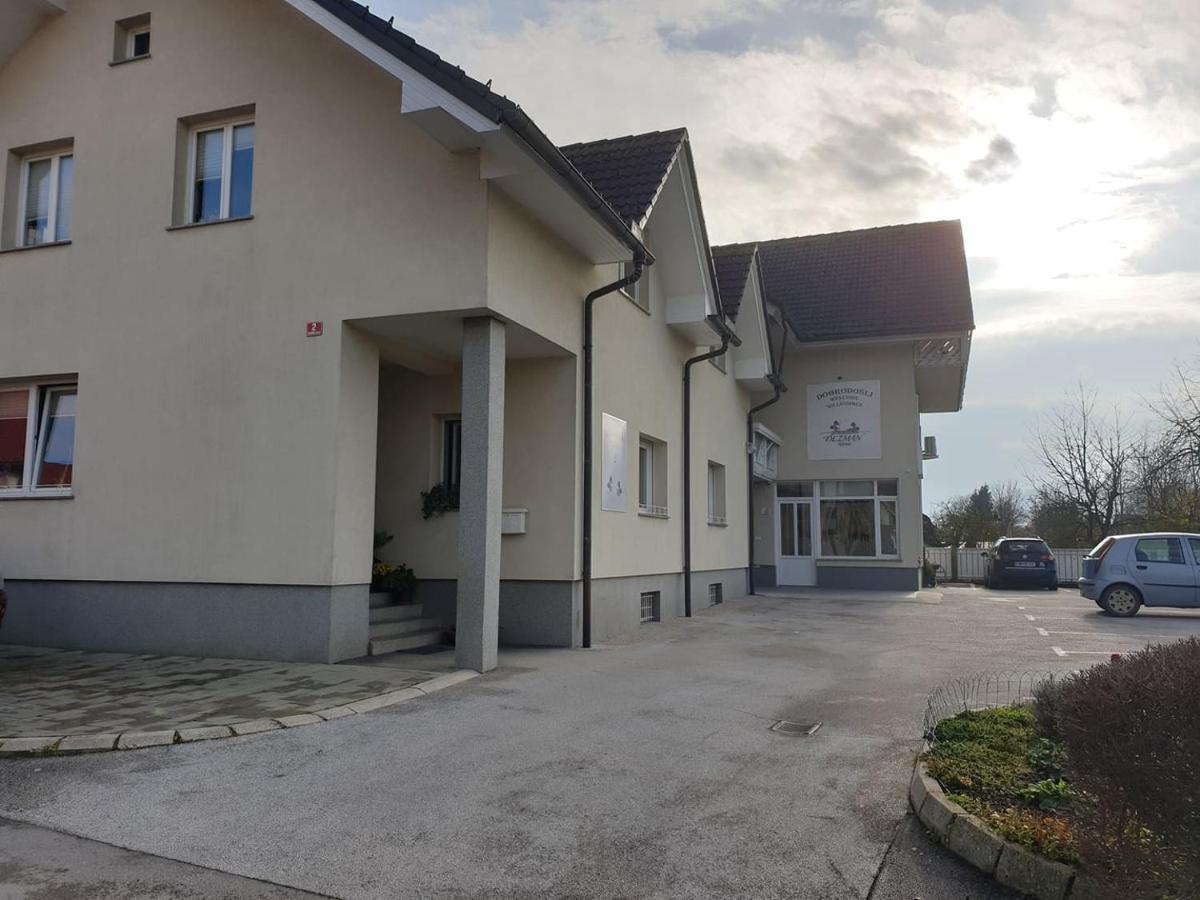 Dezman Apartments & Rooms Kranj Exteriér fotografie